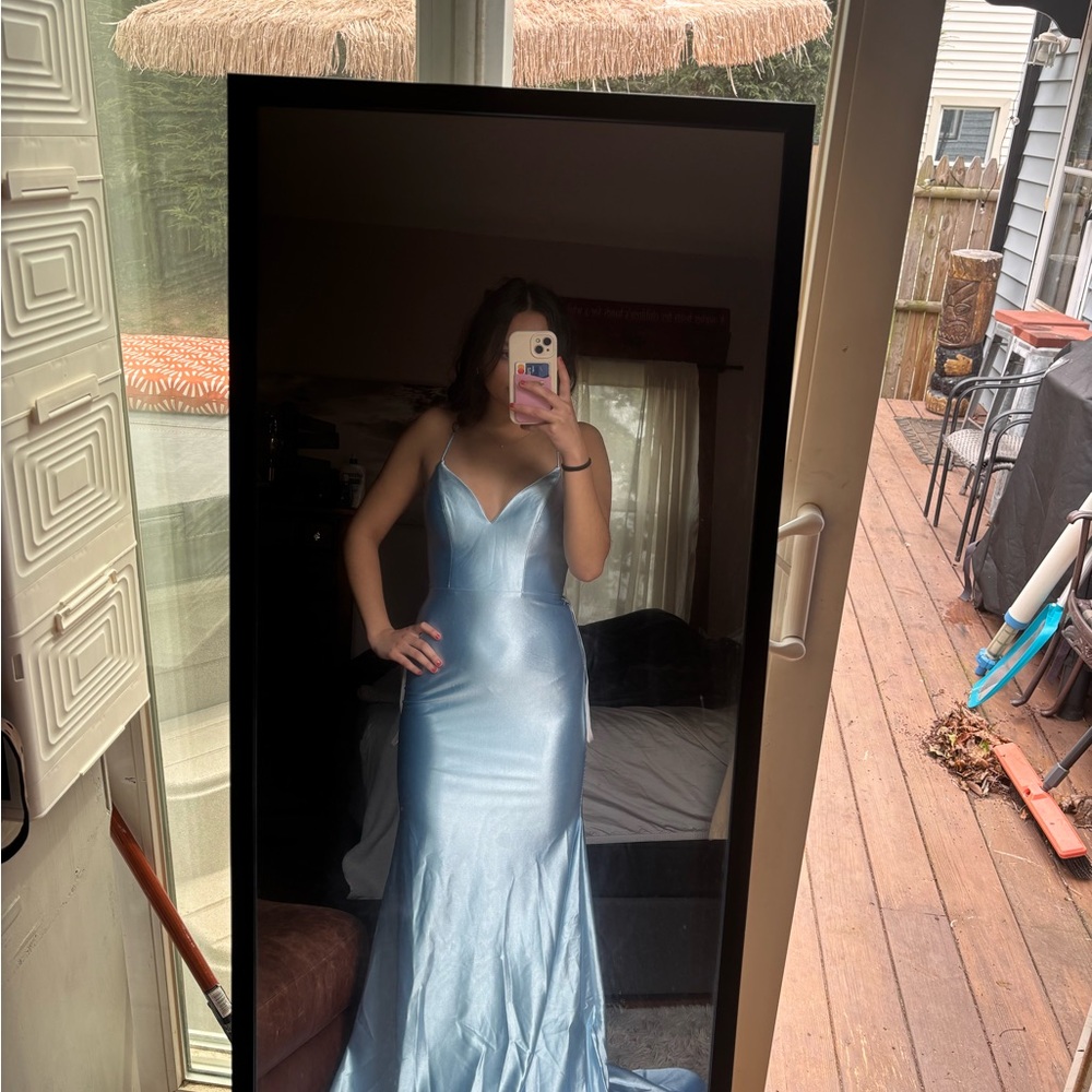 Blue Spaghetti Strap Sleeveless Prom Gown